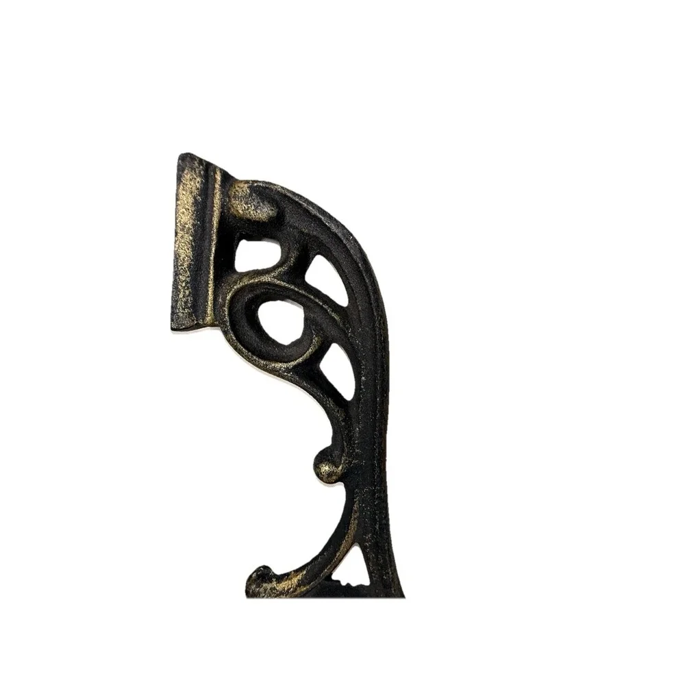 2 Heavy Cast Iron Shelf Brackets Vintage Metal Shelf Brackets Architectural VTG